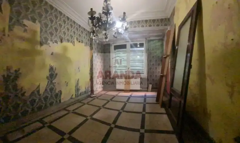 Flat for sale in Zaragoza  with Heating and Terrace