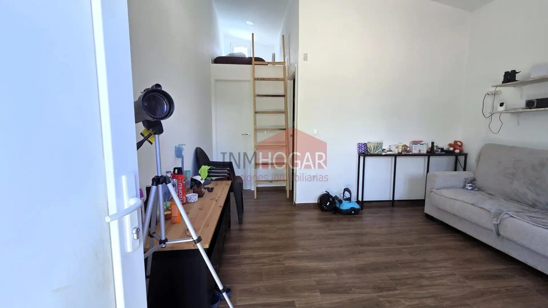 Finca rústica en venda en Burgohondo amb Jardí privat, Piscina i Moblat