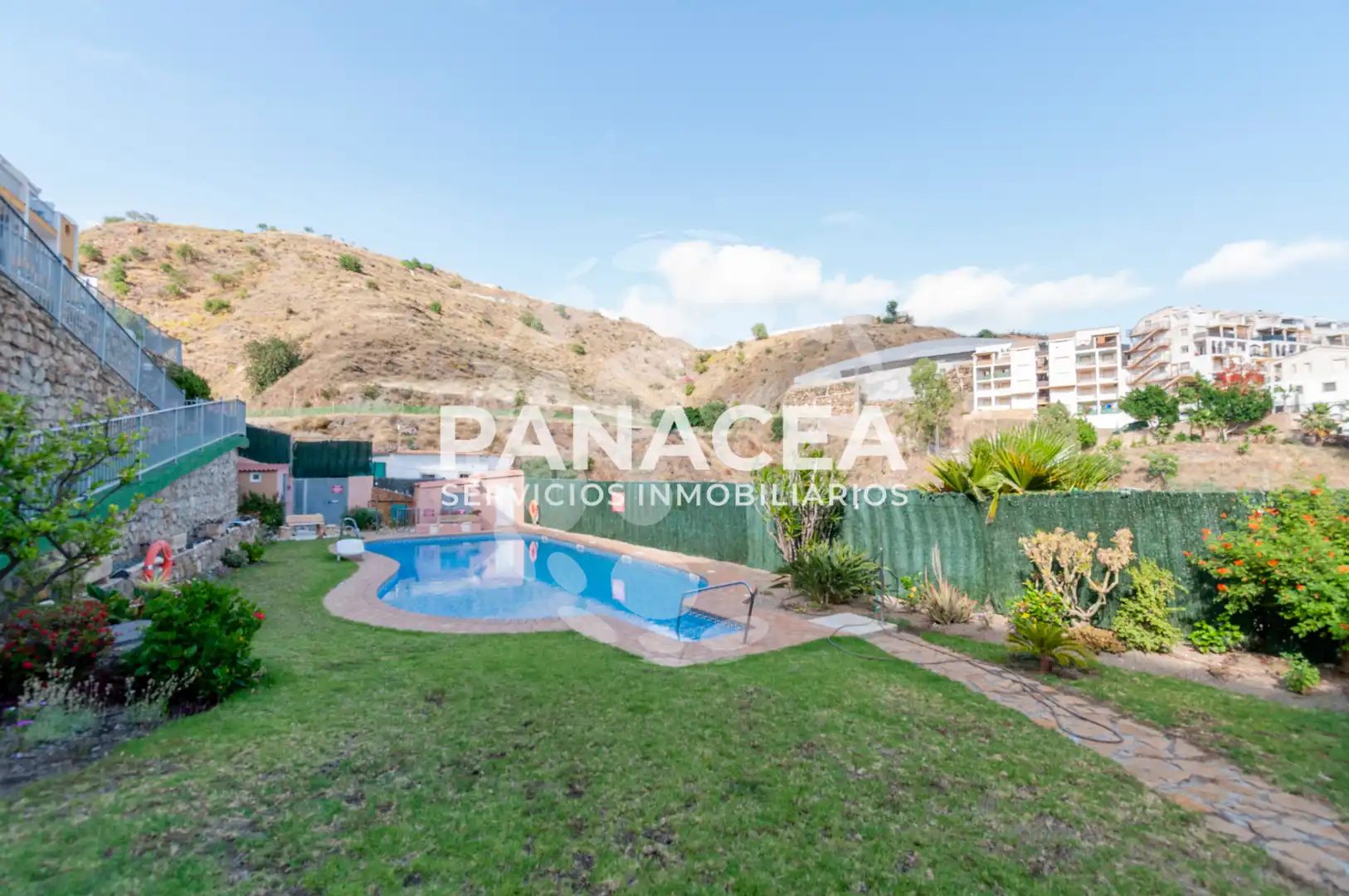 Jardín de Casa adosada en venta en Albuñol con Jardín privado, Terraza y Amueblado