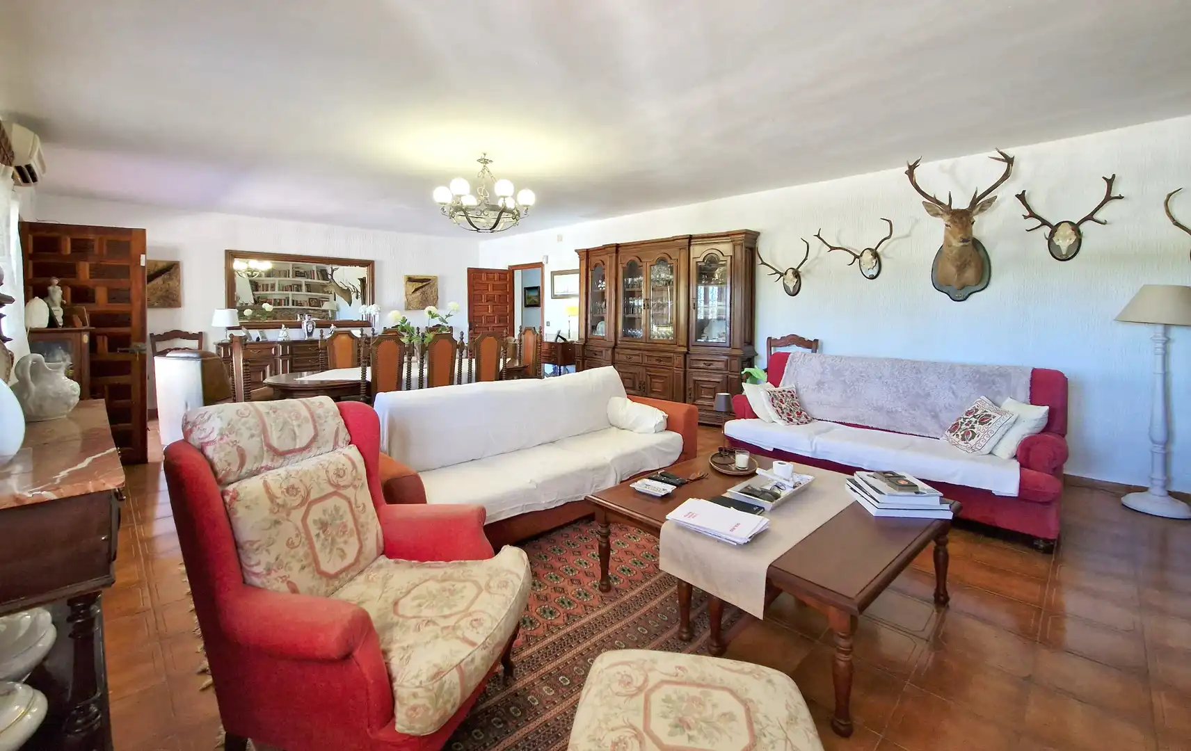 Sala de estar de Finca rústica en venta en Toledo con Aire acondicionado, Calefacción y Jardín privado