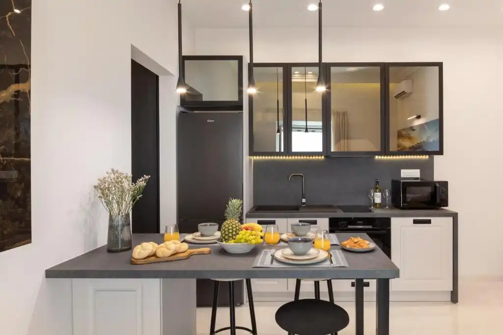 Kitchen of Flat for rent in Marbella  with Air Conditioner, Furnished and TV