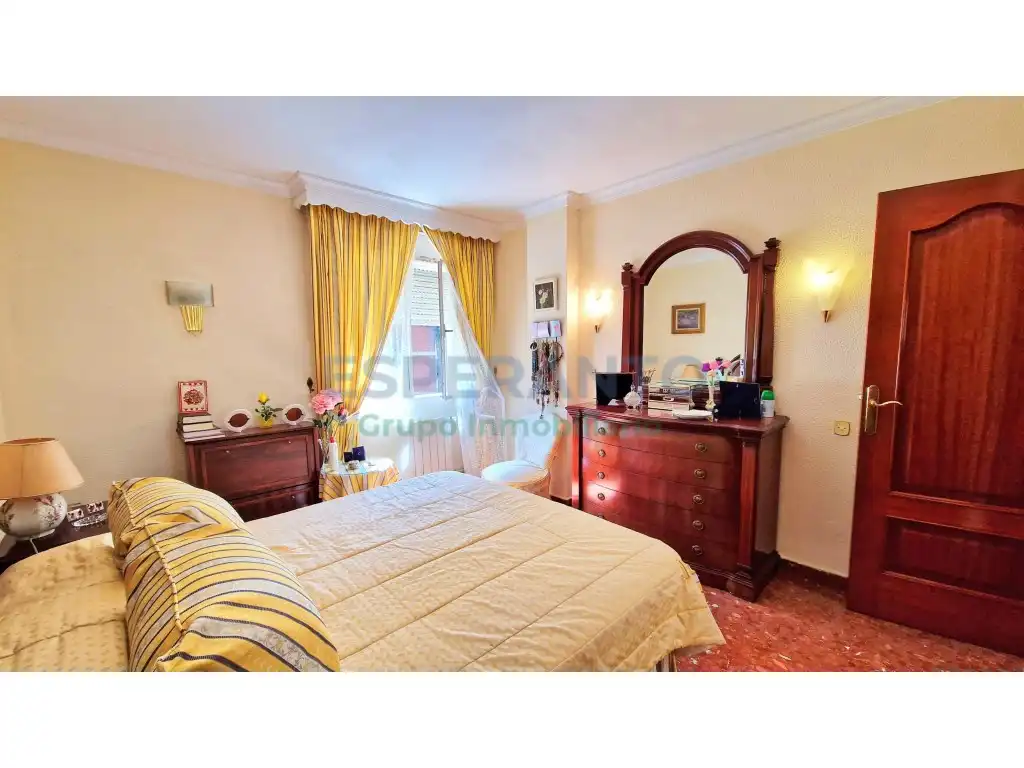 Bedroom of Flat for sale in Málaga