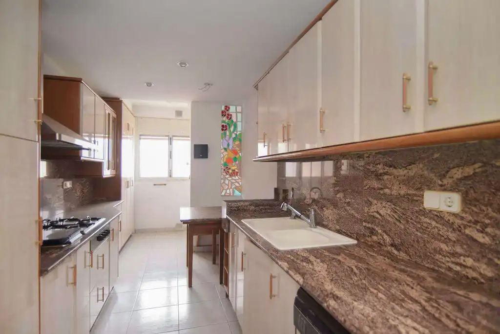 Wohnung zum Verkauf in Av/ Montserrat, imagen 7