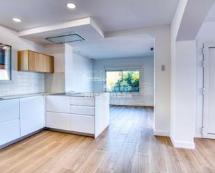 Kitchen of Apartment for sale in Palamós