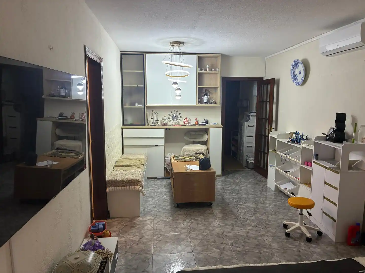 Piso con terraza en venta en Cerdanyola, imagen 2