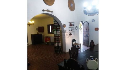 Foto 3 de Finca rústica en venta en Dehesilla de Calamón - Campomanes, Badajoz Capital