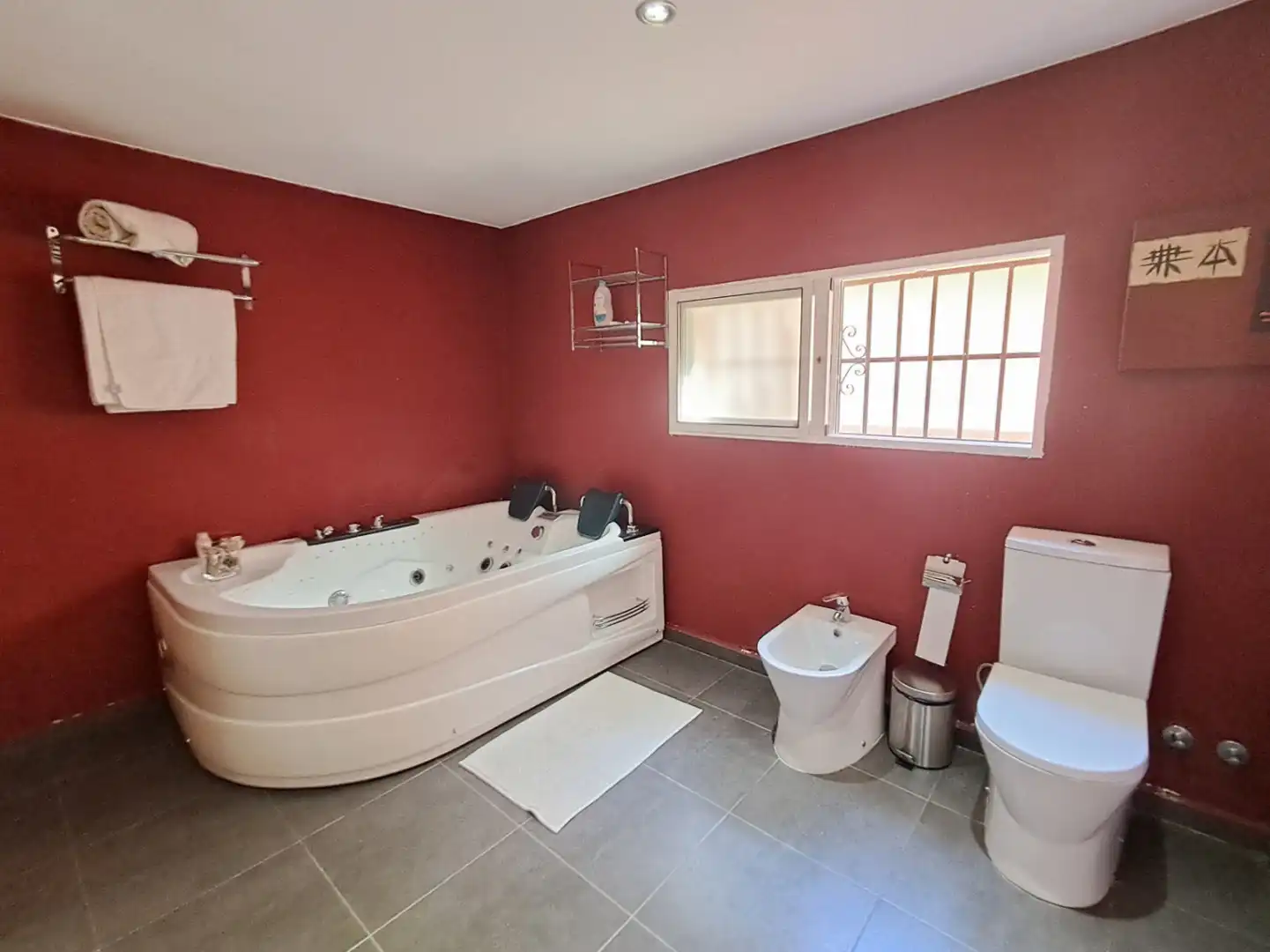 Baño de Casa o chalet de alquiler en L'Alfàs del Pi con Aire acondicionado, Calefacción y Jardín privado
