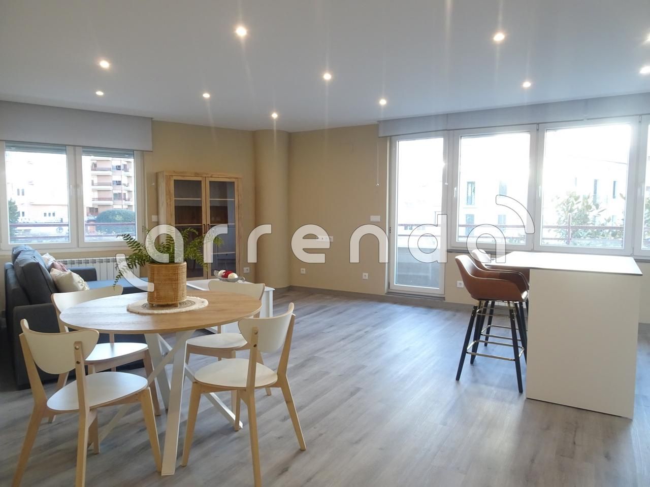 Wohnung zur Miete in Bulevar Luciano Demetrio Herrero, Centro