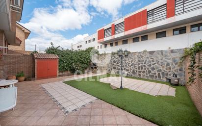 Garden of Single-family semi-detached for sale in  Madrid Capital  with Private garden and Alarm