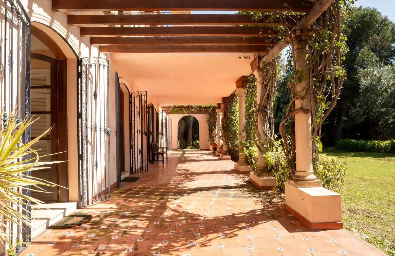 Chalet con terraza en venta en Benamara - Atalaya, imagen 2