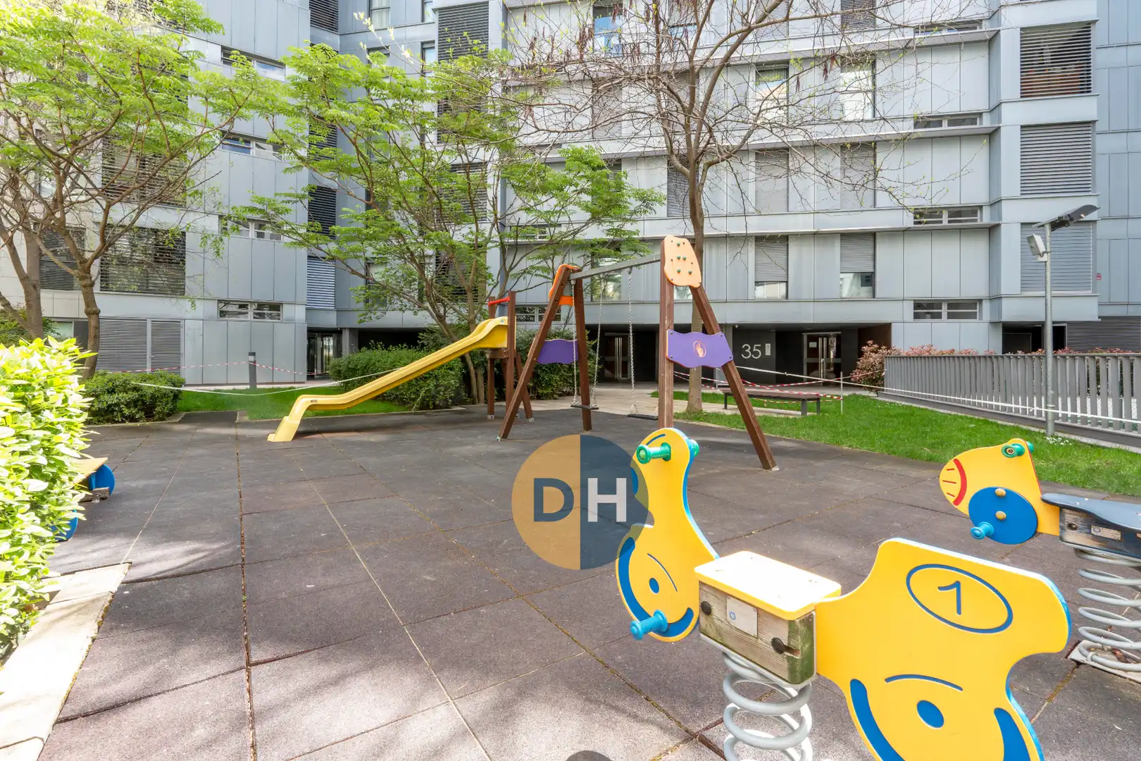 Vista exterior de Ático en venta en Madrid con Aire acondicionado, Calefacción y Parquet