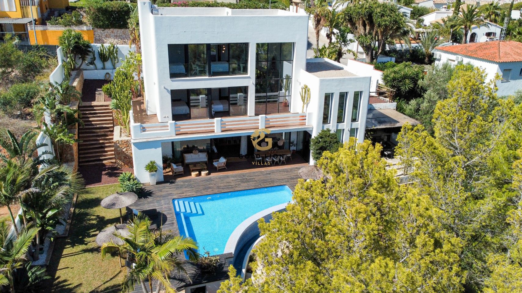 Exterior view of House or chalet for sale in Dénia  with Air Conditioner, Heating and Private garden