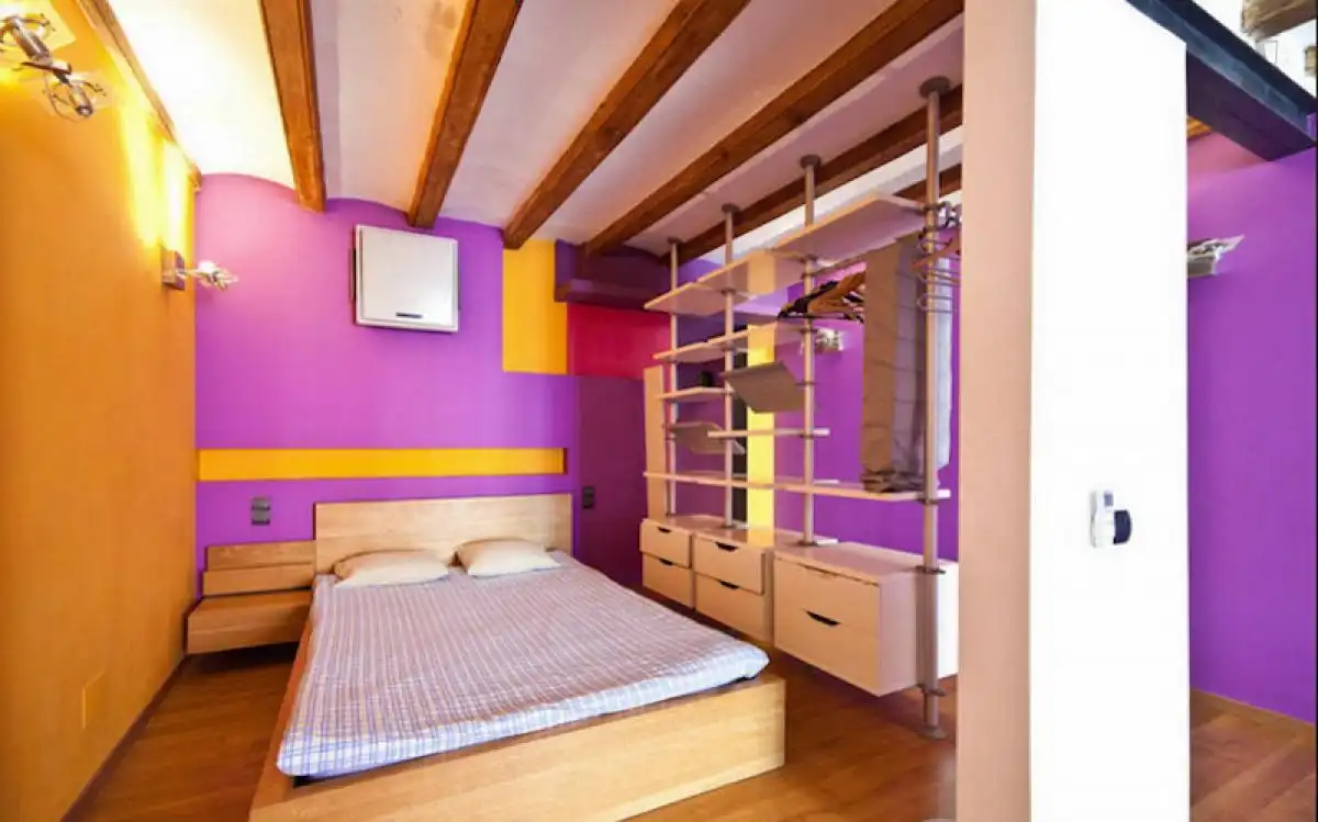 Estudi de lloguer a Barri Gòtic