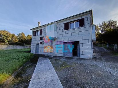 Vista exterior de Casa o xalet en venda en Paderne de Allariz amb Calefacció, Jardí privat i Balcó