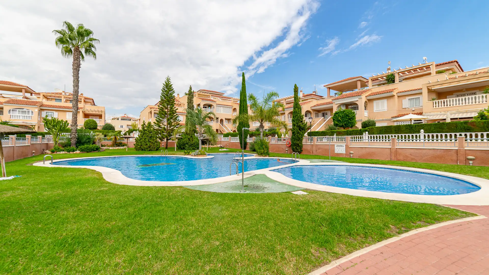 Jardí de Àtic en venda en Orihuela amb Aire condicionat, Calefacció i Terrassa