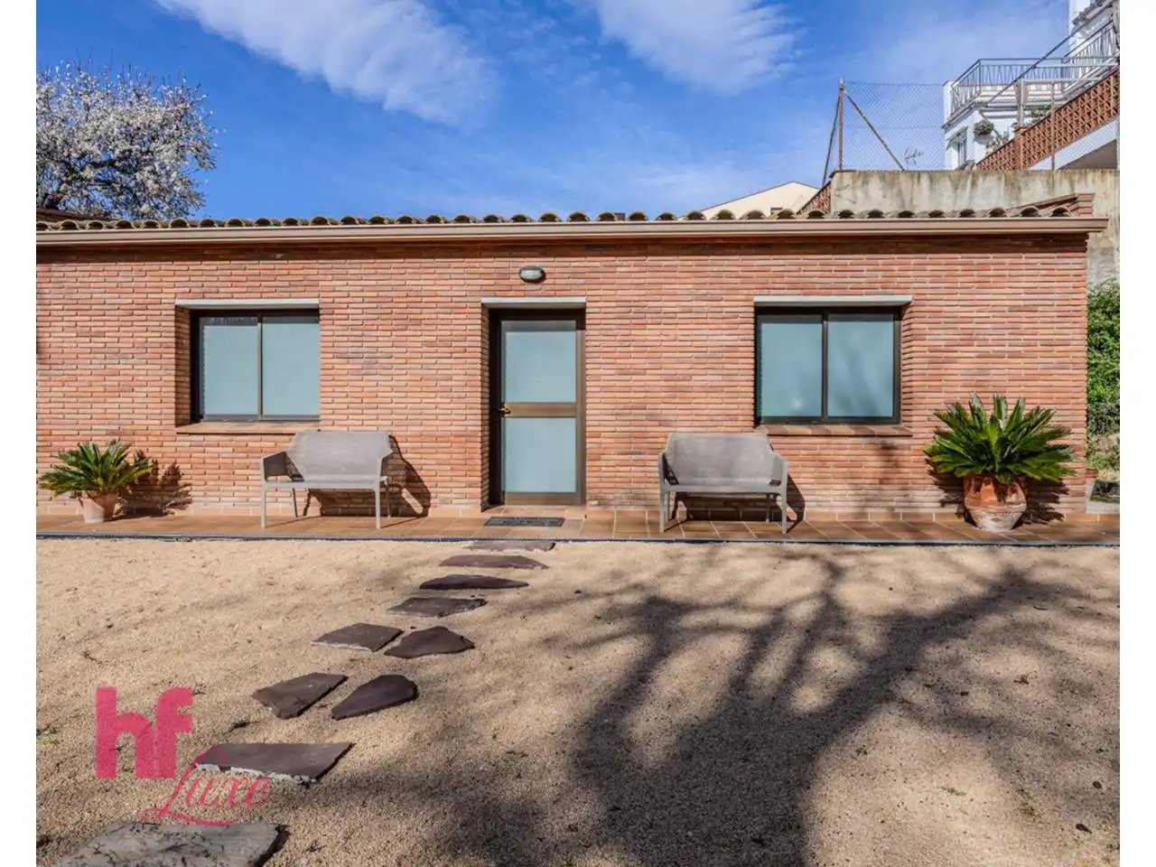 Außenansicht von Haus oder Chalet zum Verkauf in Granollers mit Heizung, Privatgarten und Parkett