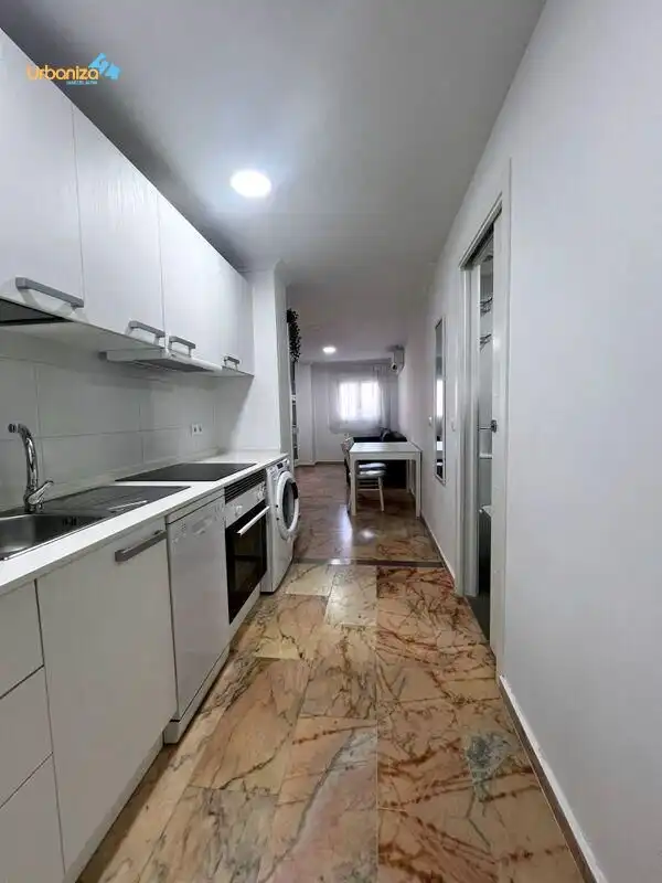 Oficina amb ascensor en venda a Avenida  Sinforiano Madroñero, imagen 6