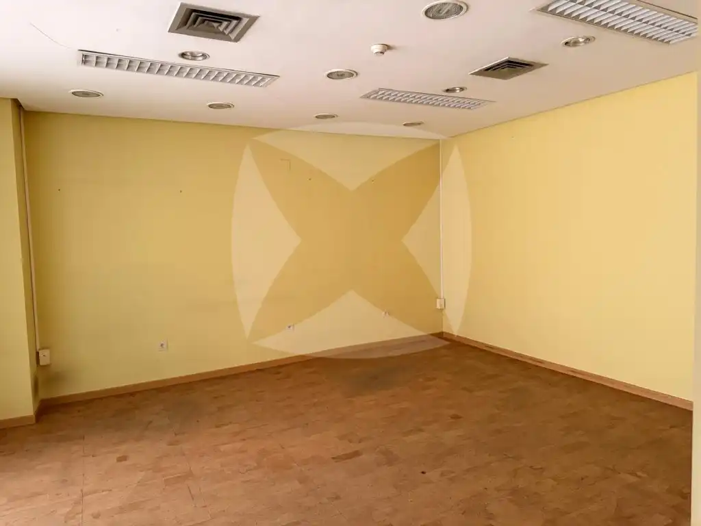 Local comercial en alquiler en Calle Hermanos Maristas, imagen 4
