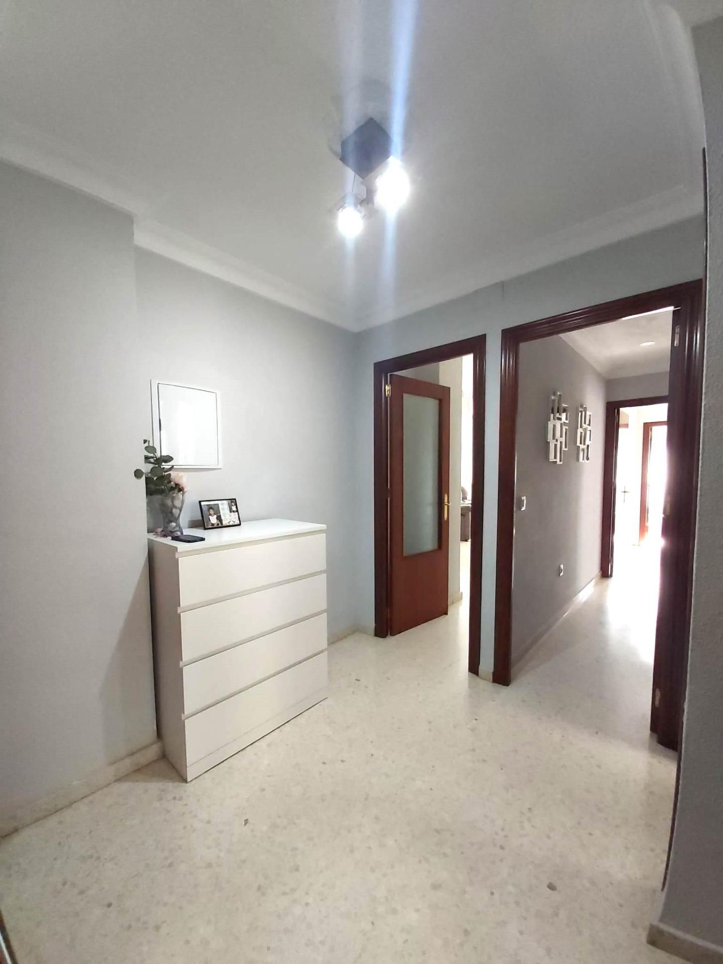 Flat for sale in Utrera  with Air Conditioner