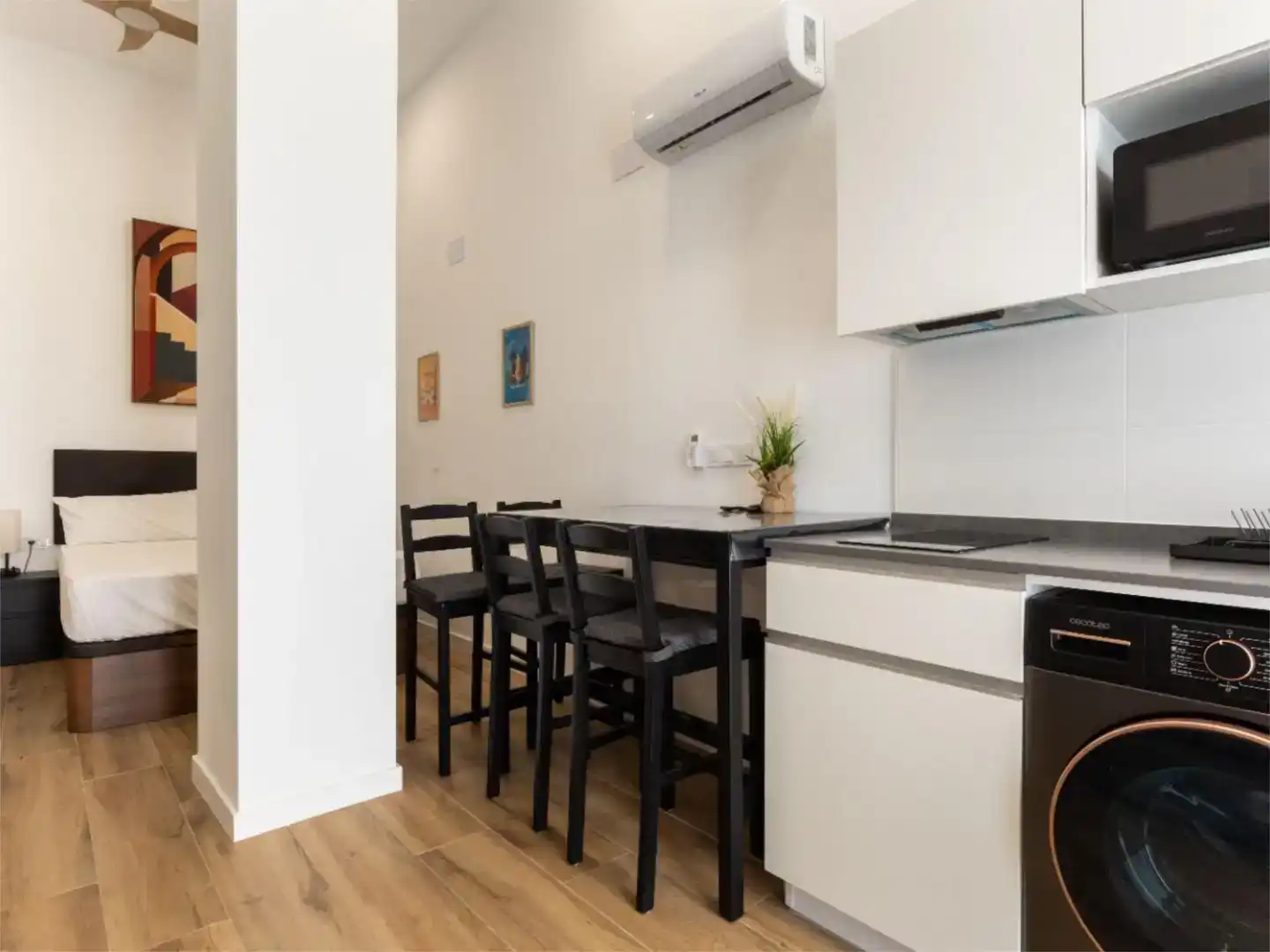 Küche von Wohnung zum Verkauf in Valencia mit Klimaanlage und Möbliert