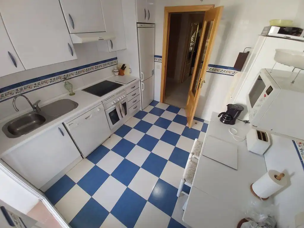Apartament en venda a Calle los Almendros, La Concha - Resina Golf