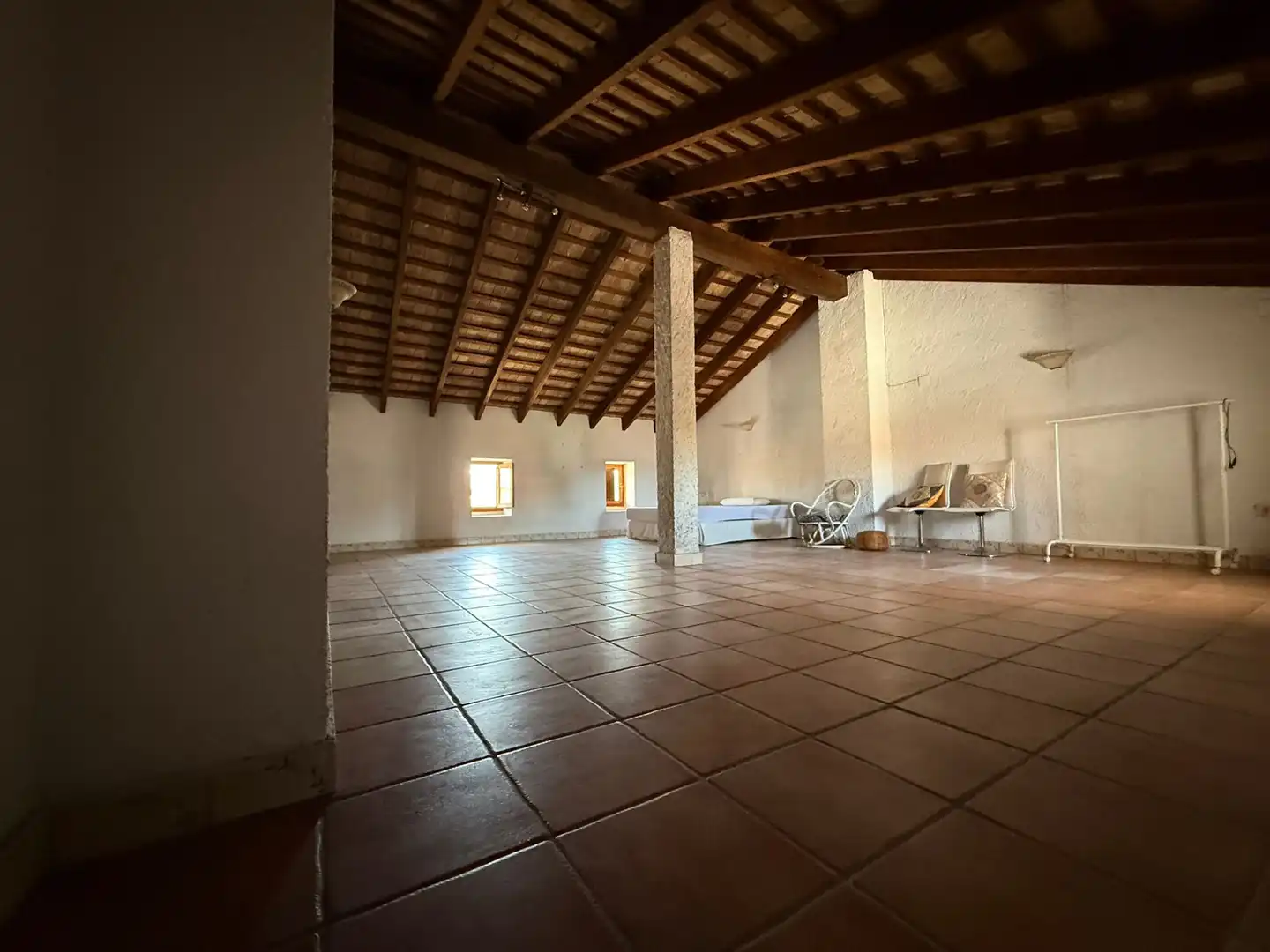 Houses for sale in La Pobla de Vallbona  with Air Conditioner, Heating and Private garden