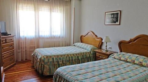 Foto 4 de Casa adosada en venda a Alta, Santo Domingo de Silos, Burgos