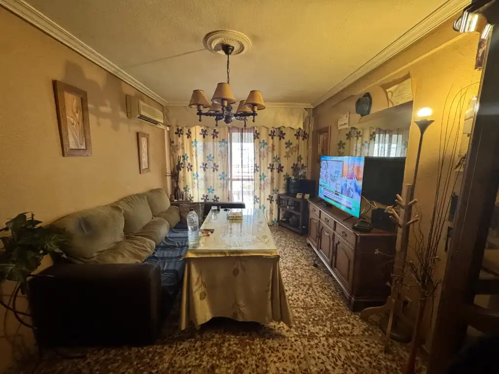 Living room of Flat for sale in Sevilla