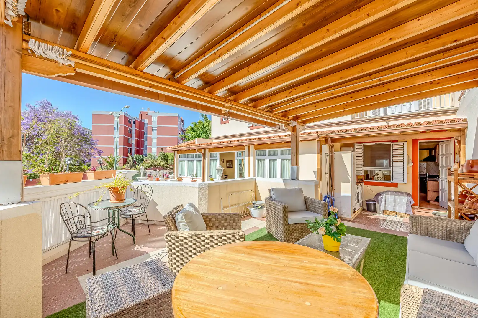 Terrassa de Casa o xalet en venda en Las Palmas de Gran Canaria amb Jardí privat, Terrassa i Traster