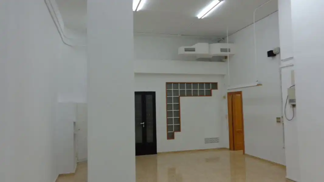 Locale commerciale in vendita a Las Trescientas - San Francisco - Ciudad Vergel, imagen 10