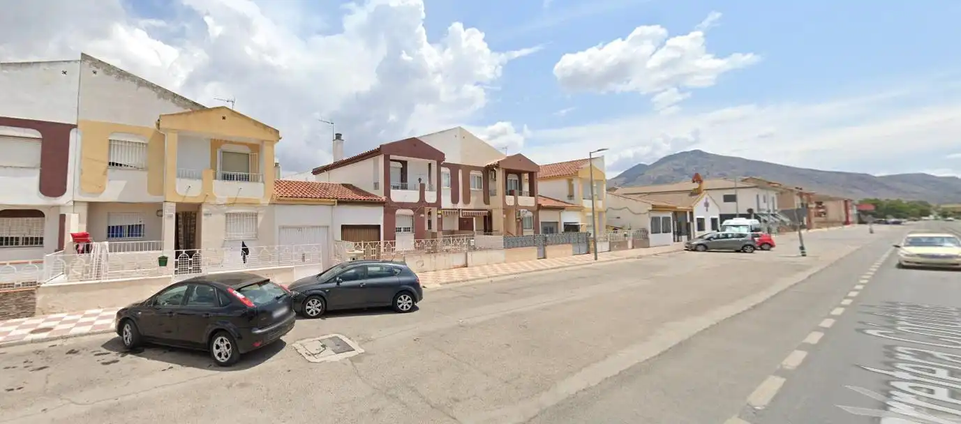 Vista exterior de Casa o chalet en venta en Pinos Puente con Jardín privado y Balcón