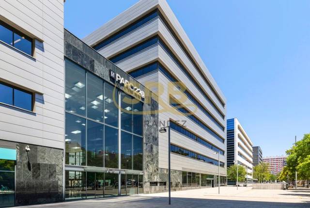 Oficina en Alquiler en Carrer de Bac de Roda en Diagonal Mar i el Front Marítim del Poblenou