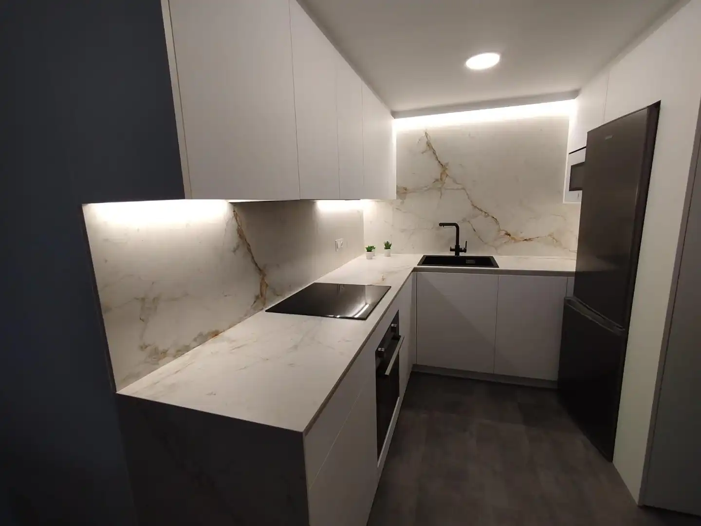 Kitchen of Flat for rent in Manresa  with Air Conditioner, Heating and Storage room