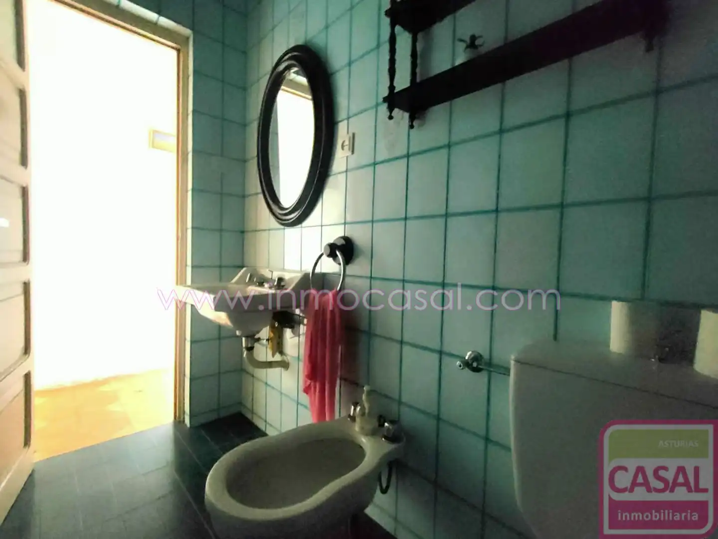 Baño de Casa o chalet en venta en Avilés con Calefacción y Terraza