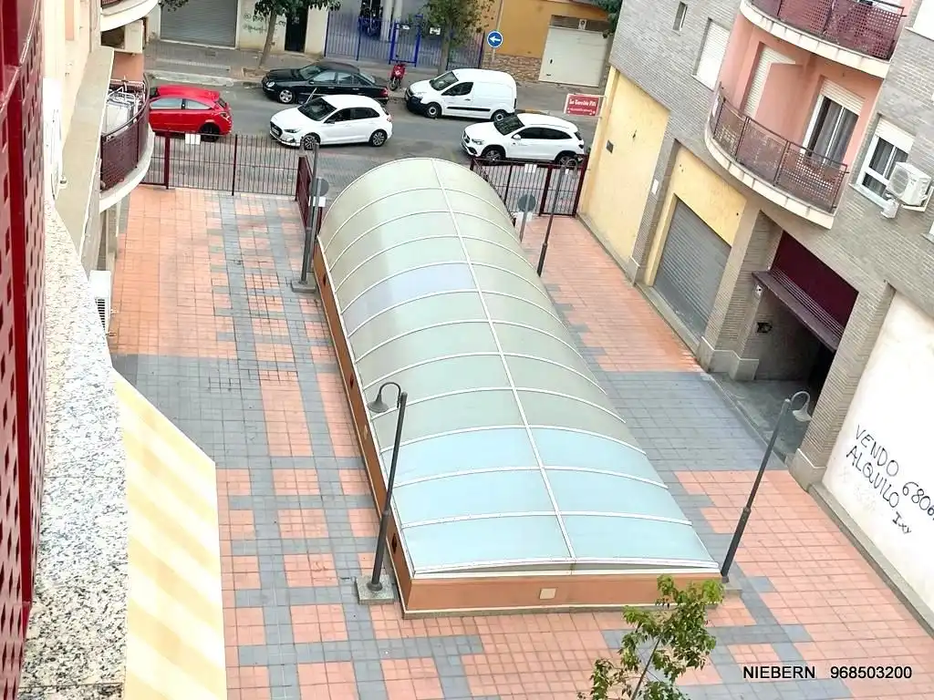 Pis amb terrassa de lloguer a Calle Paz de Belgrado, imagen 47