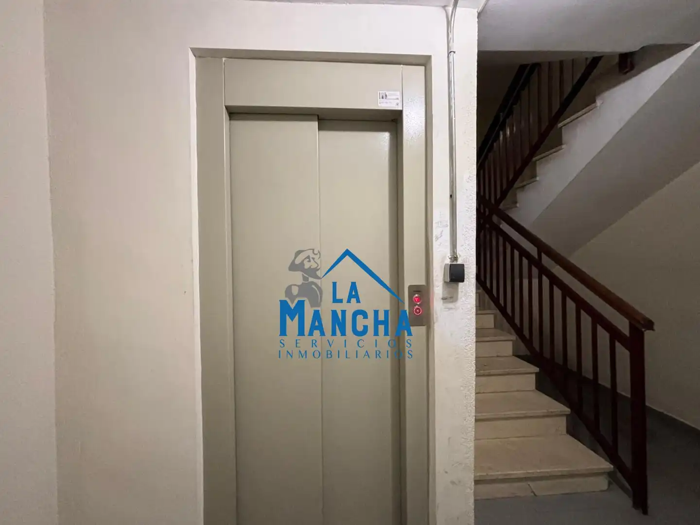 Flat for sale in Albacete  with Air Conditioner, Heating and Private garden