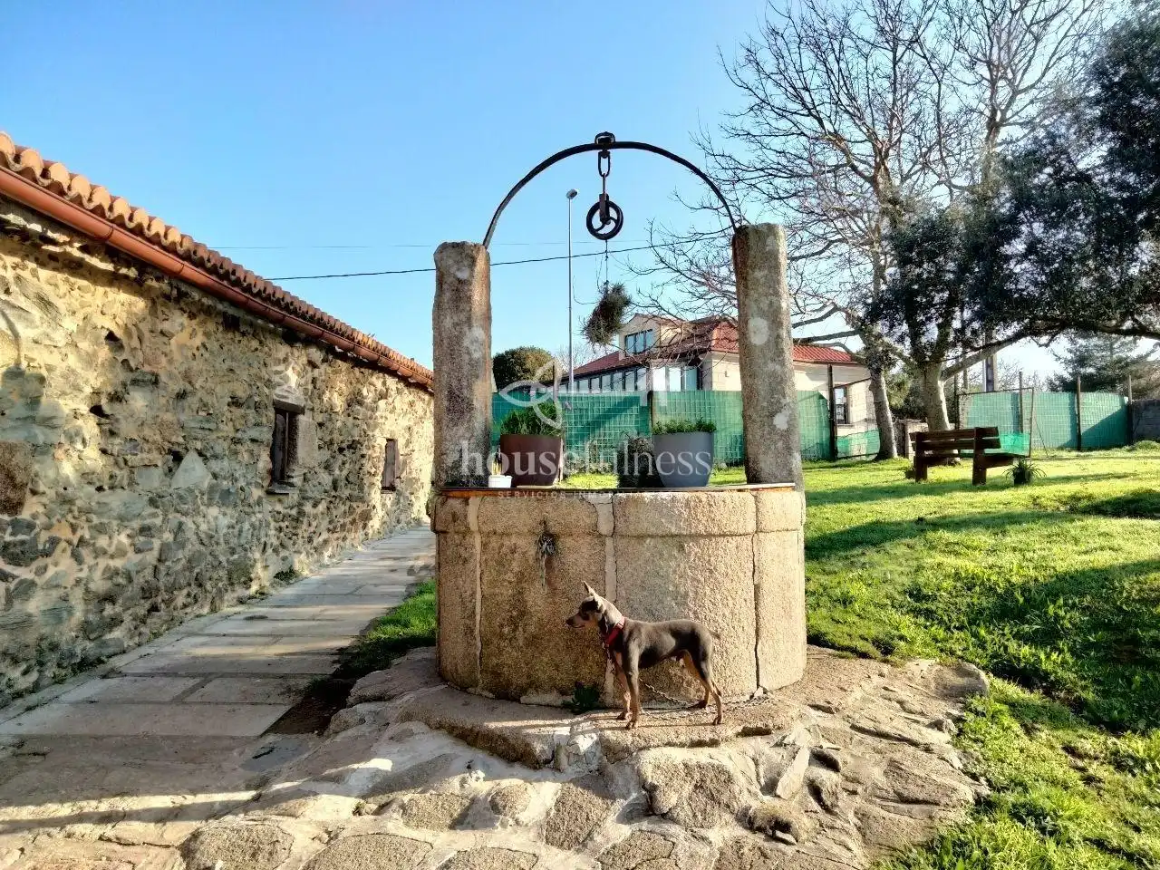 Vista exterior de Finca rústica en venda en Ferrol amb Calefacció i Jardí privat