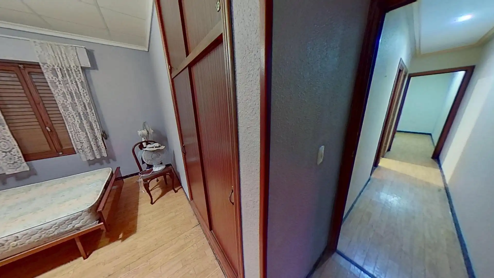 Houses for sale in Monóvar  / Monòver  with Parquet flooring, Terrace and Furnished