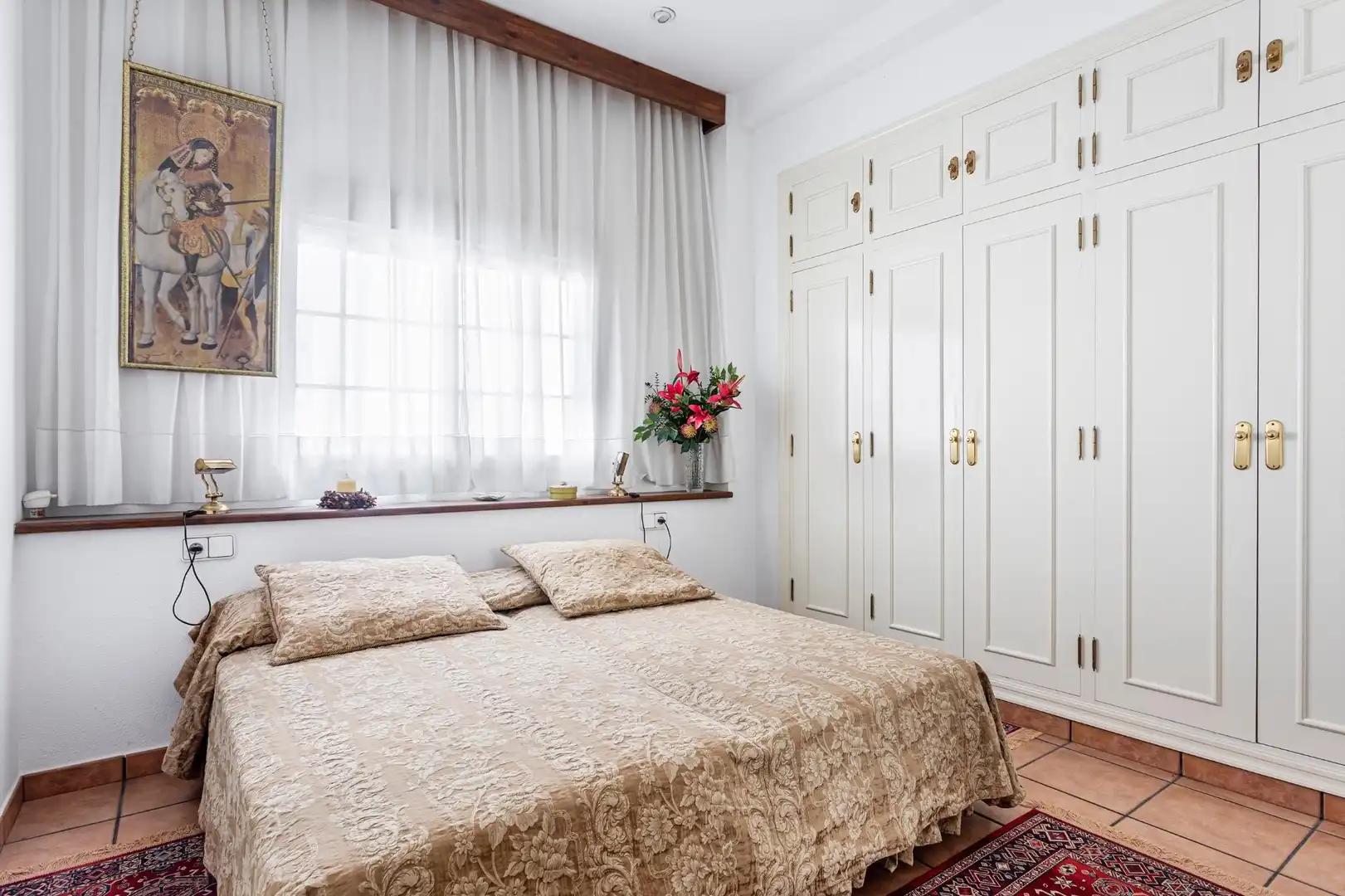 Bedroom of Houses for sale in Chiva  with Air Conditioner, Private garden and Terrace