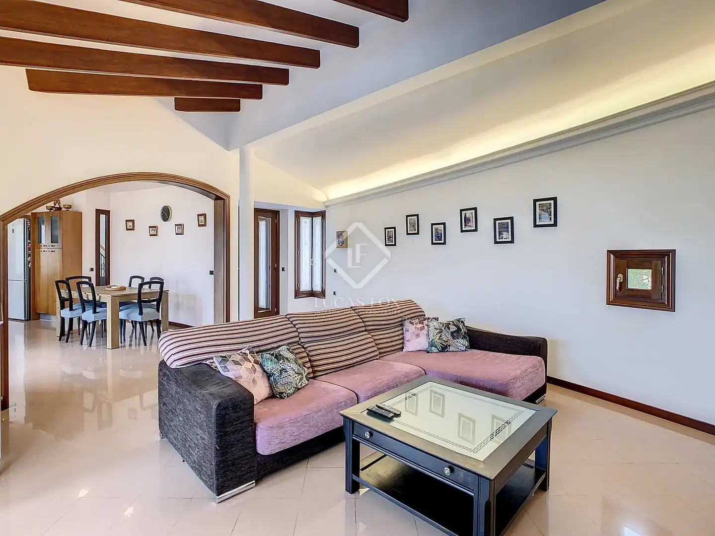 Sala d'estar de Casa o xalet en venda en Ciutadella de Menorca amb Aire condicionat, Calefacció i Jardí privat