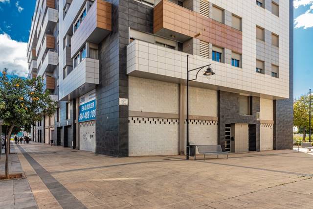 Local comercial en Alquiler en Plaza Bucarest, 1 en Zona Avenida del Mar