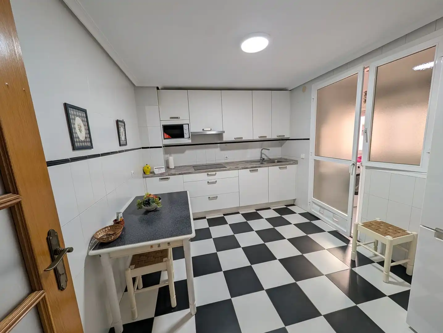 Cocina de Apartamento de alquiler en Estepona con Amueblado y Balcón