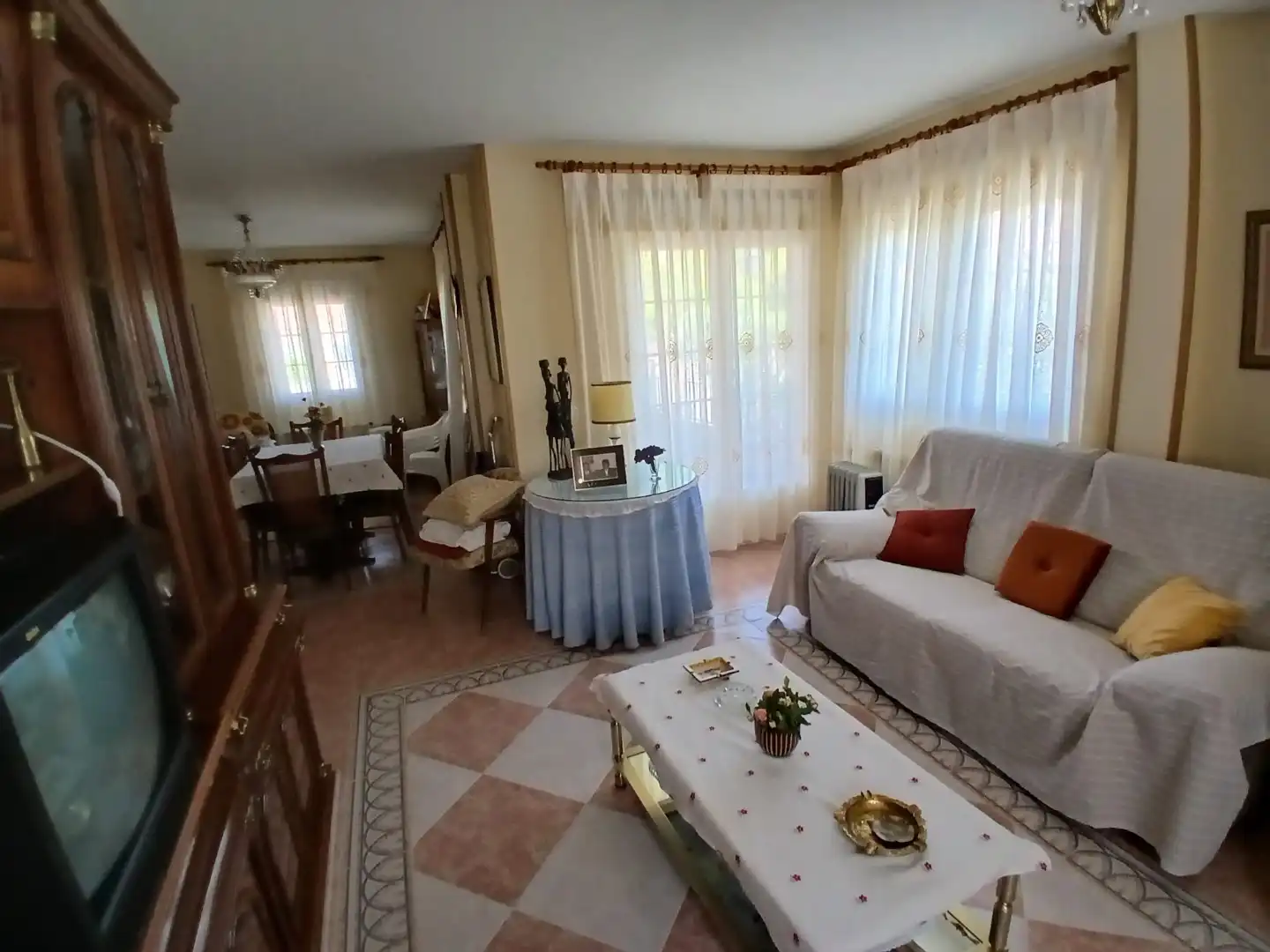 Sala de estar de Casa o chalet en venta en Navalperal de Pinares, Ávila