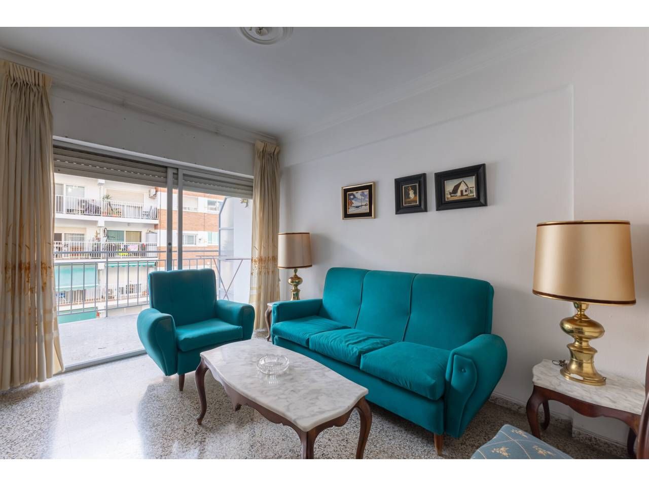 Flat for sale in Periodista Llorente, Marxalenes