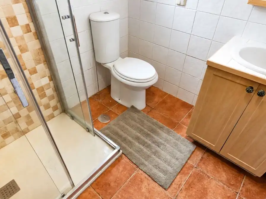 Bany de Casa o xalet en venda en Riaza amb Piscina
