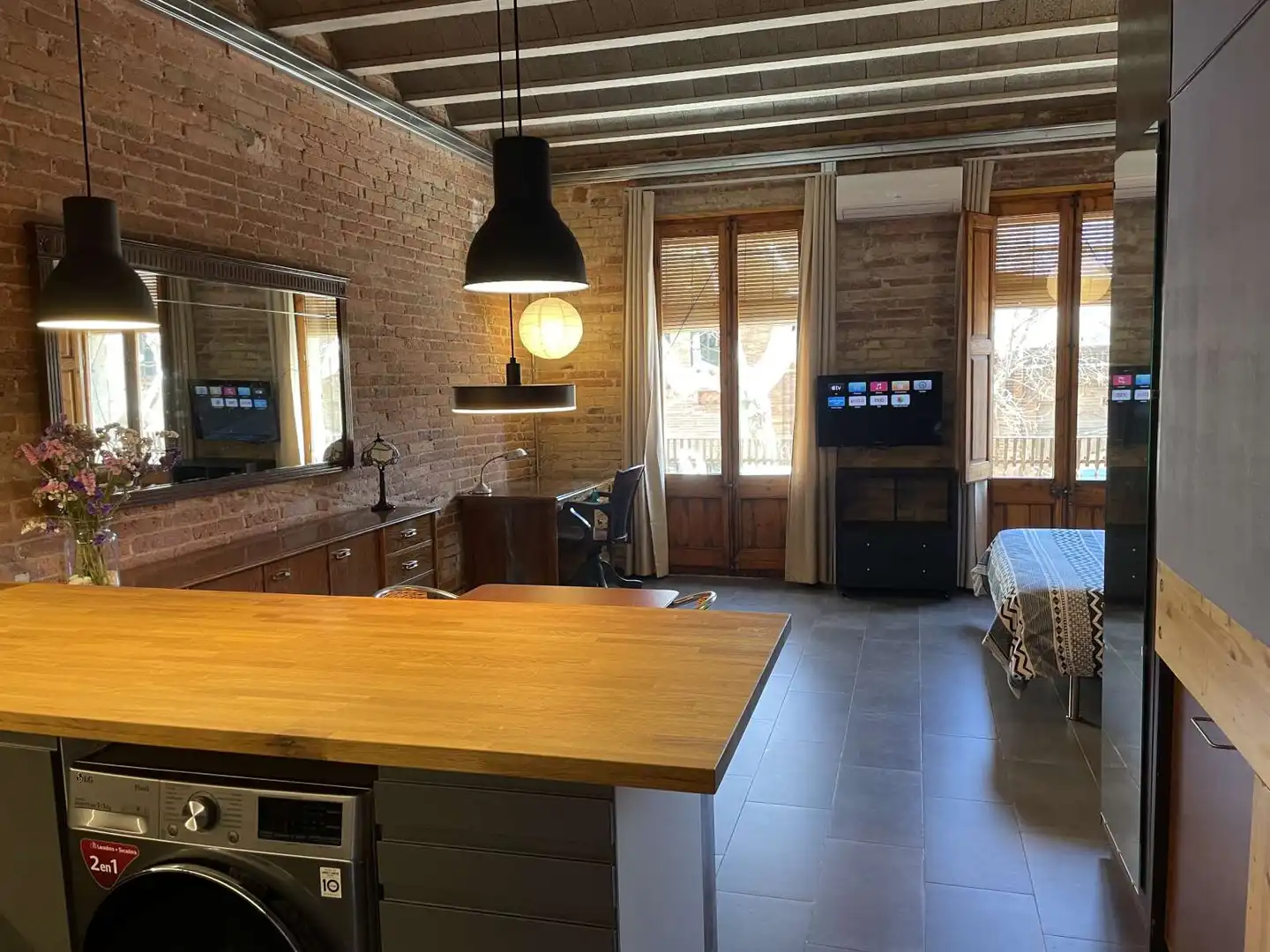 Room in Sants