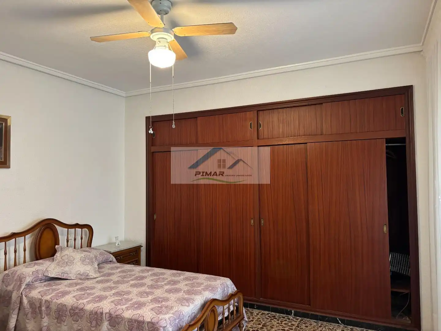 Habitación de Piso en venta en Elche / Elx con Balcón