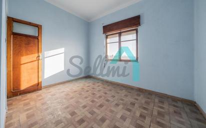 Bedroom of Flat for sale in Siero