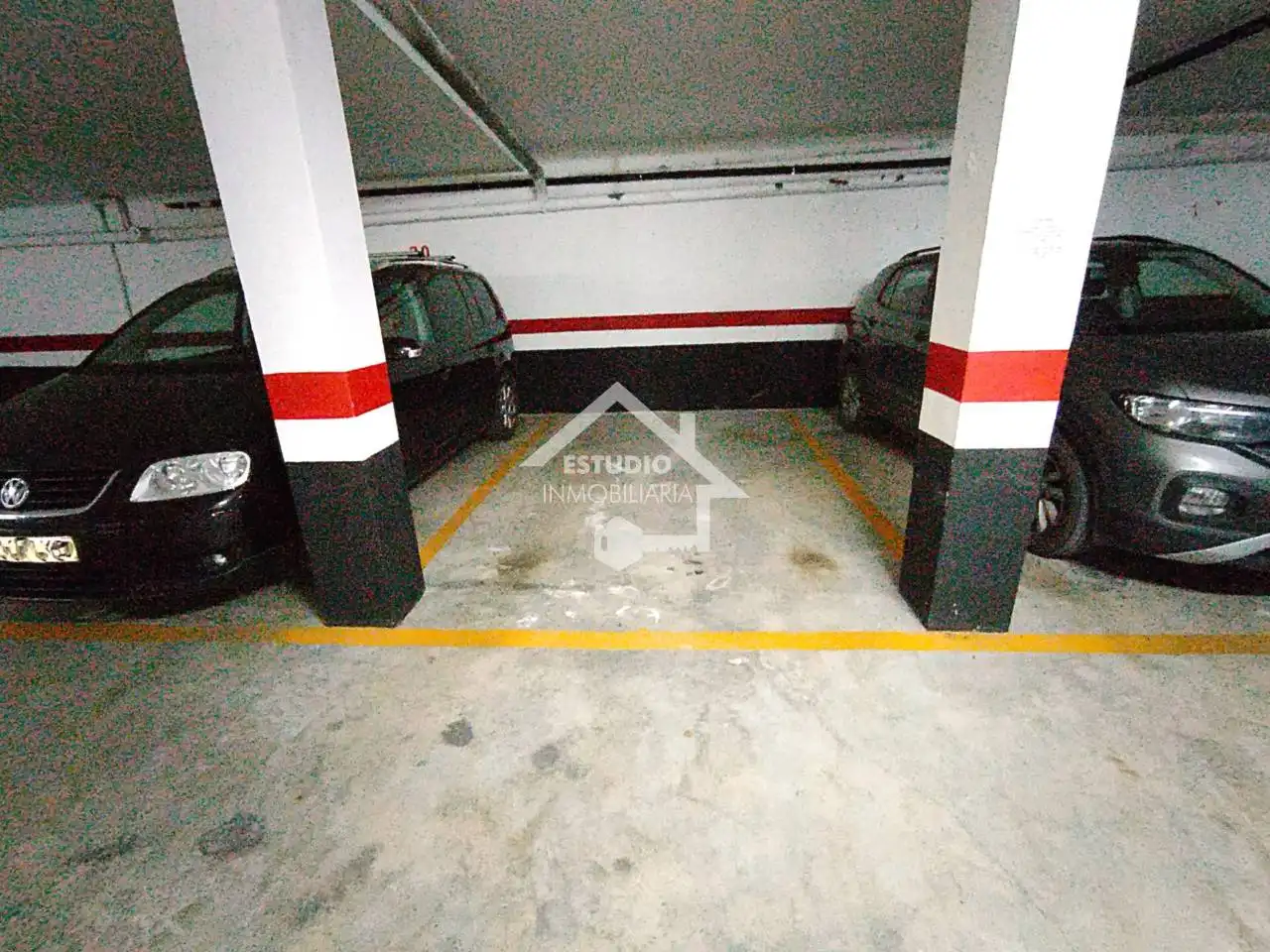 Parking de Dúplex en venta en Viana con Calefacción y Balcón