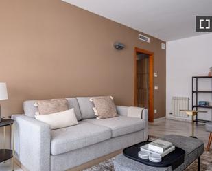 Living room of Flat to rent in  Barcelona Capital  with Air Conditioner, Heating and Furnished